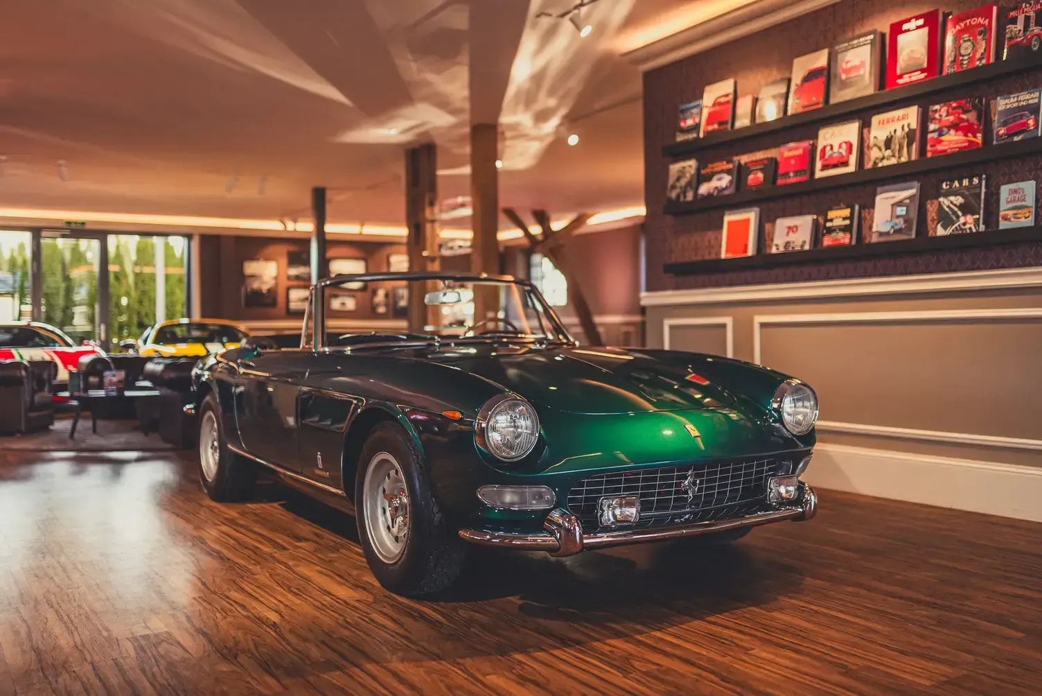 Ferrari 275 GTS