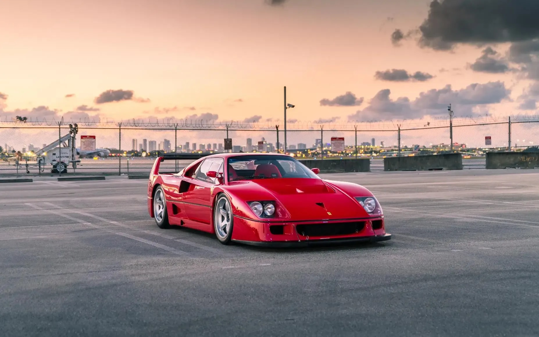 Ferrari F40 LM