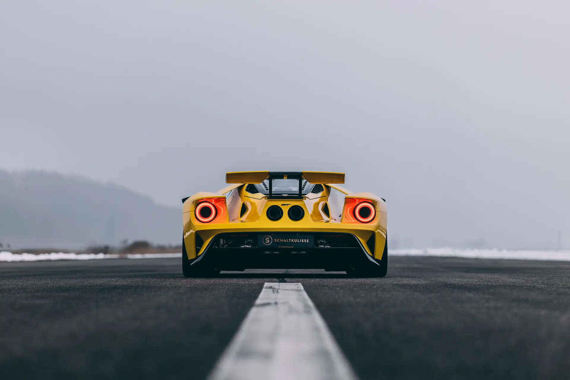 BAUER_SK_ford_gt_Carbon_Series_yellow-Back (2)